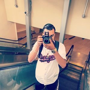 Meet your Posher, Alexis